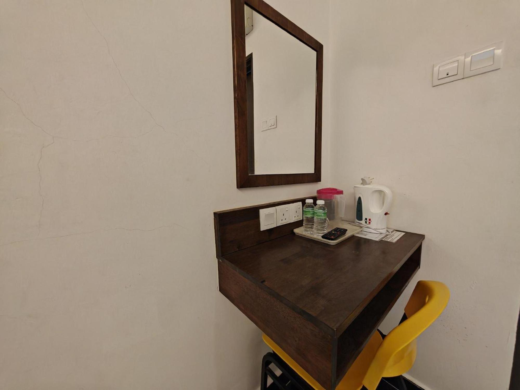 Citrine Hotel Seri Iskandar Luaran gambar